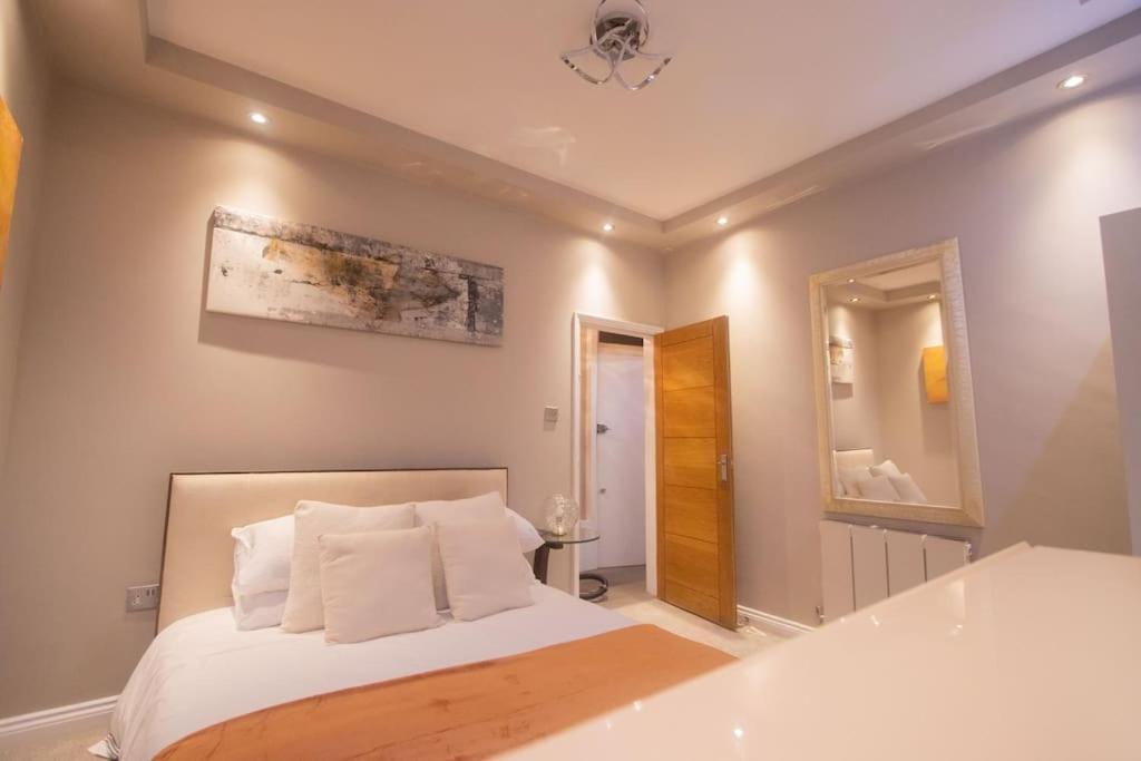 Oikoshomes Three Bedroom Flat In London Bagian luar foto