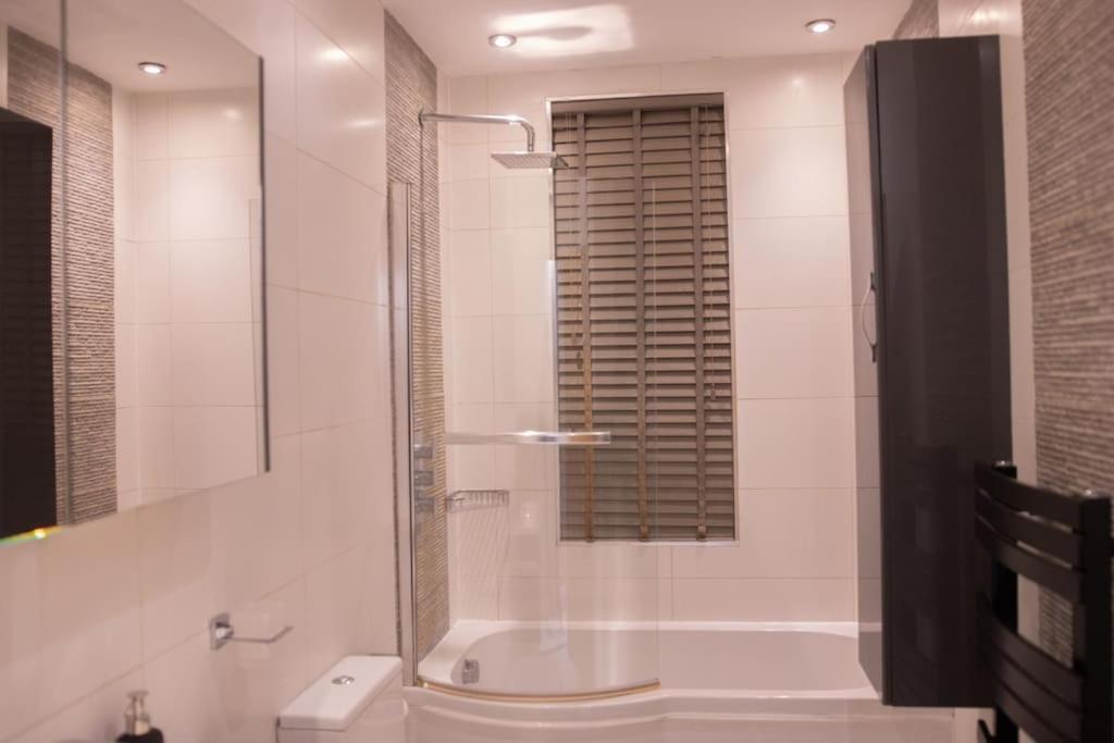 Oikoshomes Three Bedroom Flat In London Bagian luar foto